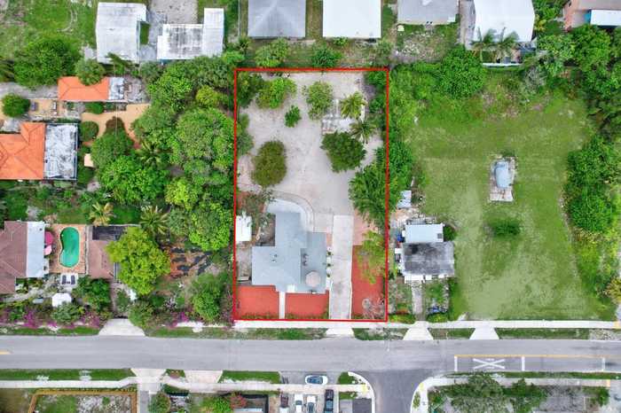 photo 2: 202 4th Street, Delray Beach FL 33483