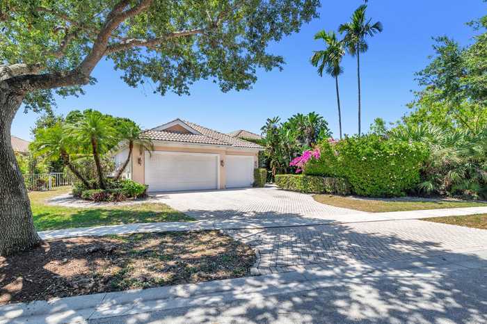 photo 1: 1737 Flagler Manor Circle, West Palm Beach FL 33411