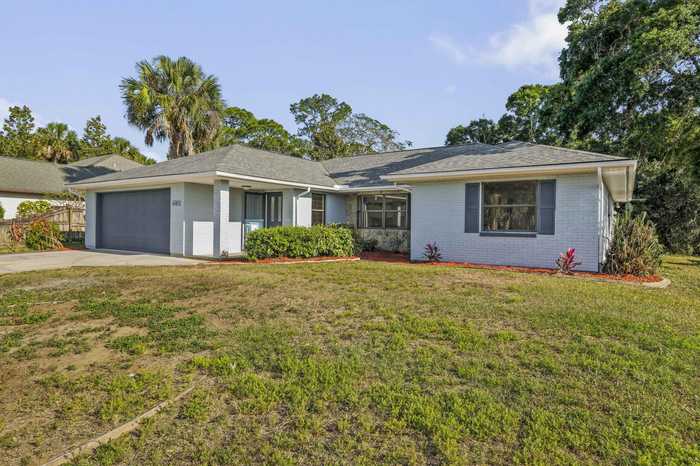 photo 2: 661 Jordan Avenue, Sebastian FL 32958