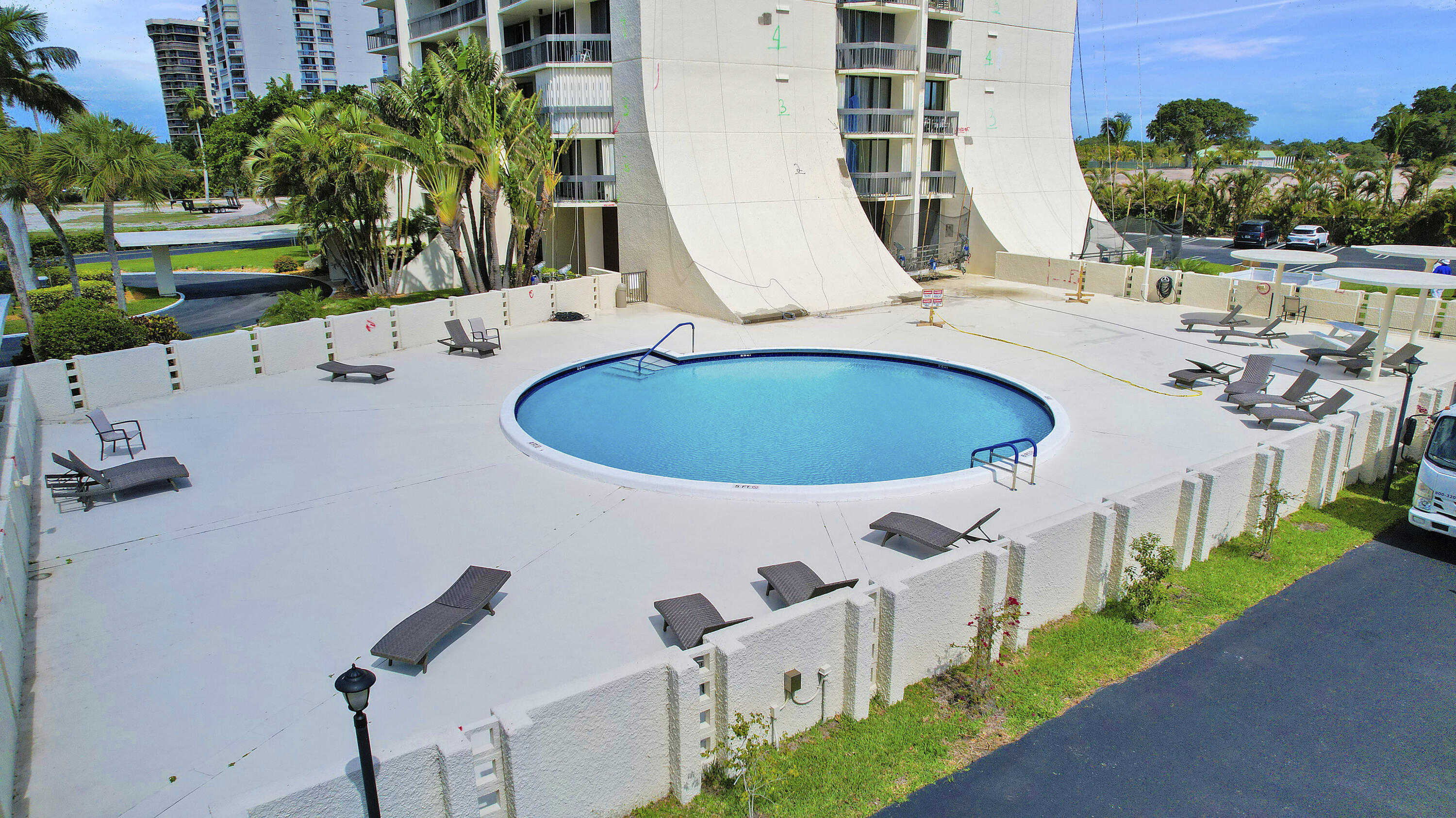 photo 3: 2000 Presidential Way Unit 1401, West Palm Beach FL 33401