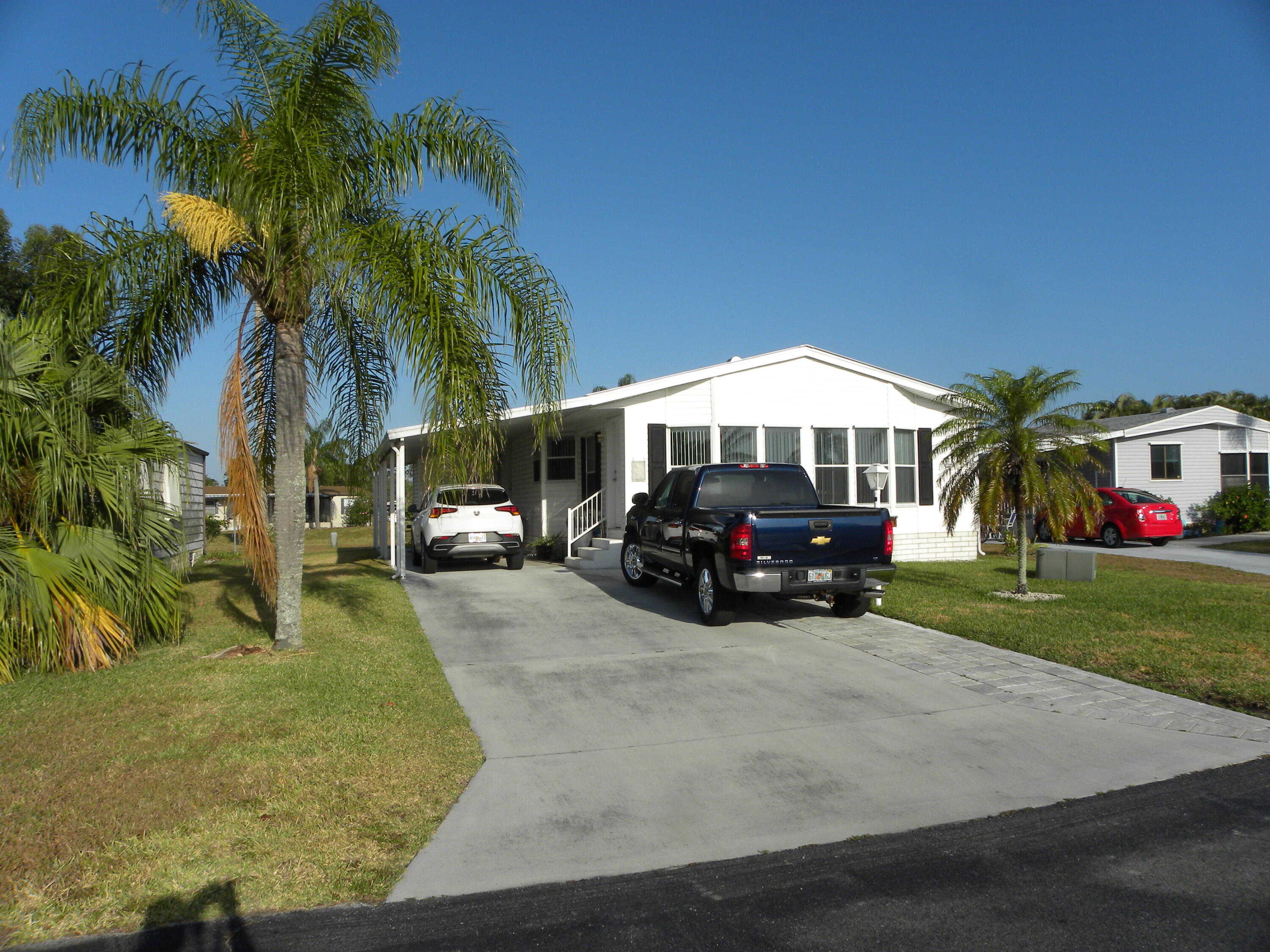 photo 1: 5571 Hemingway Court Unit 13, Fort Pierce FL 34982