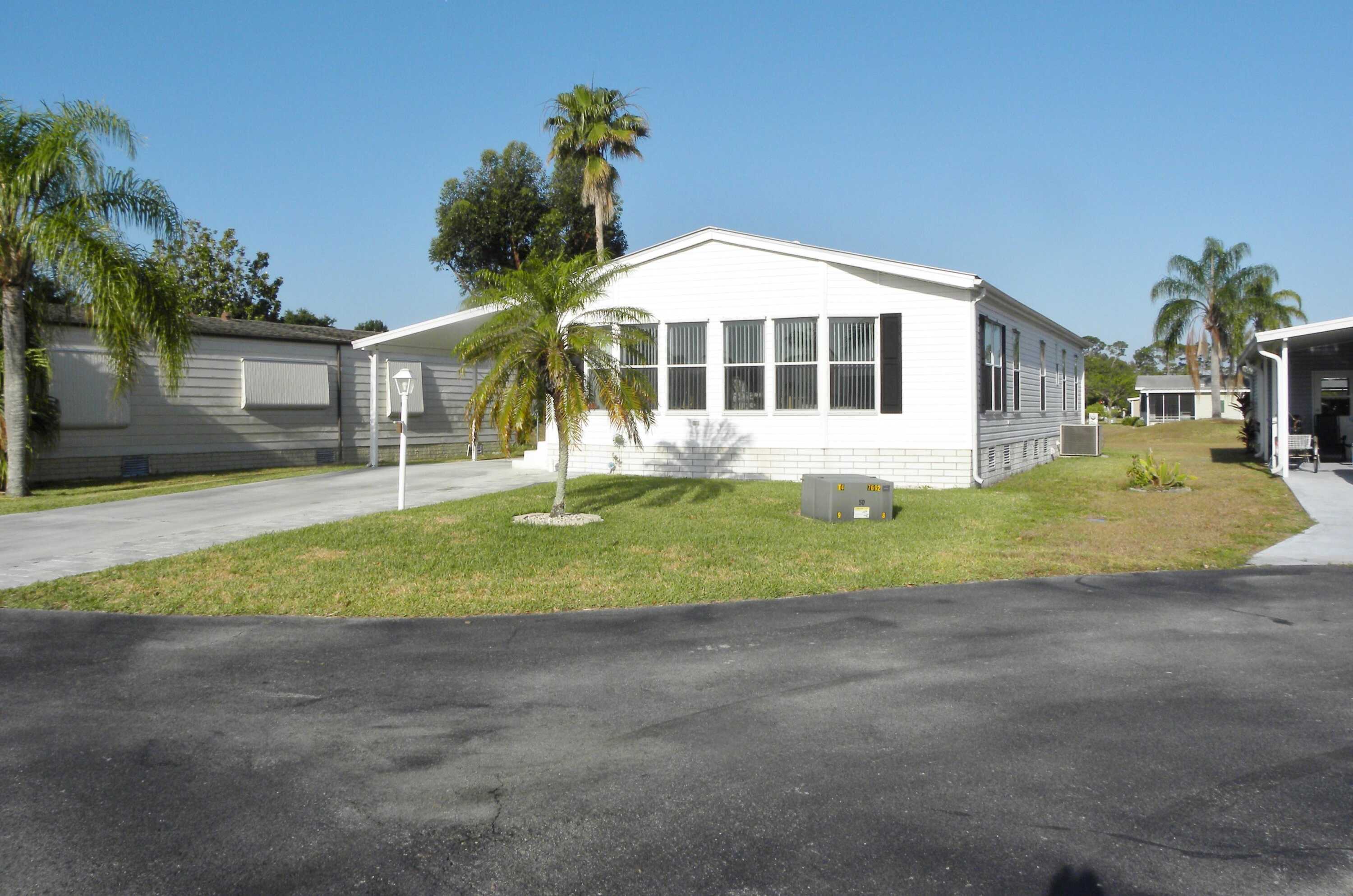 photo 3: 5571 Hemingway Court Unit 13, Fort Pierce FL 34982