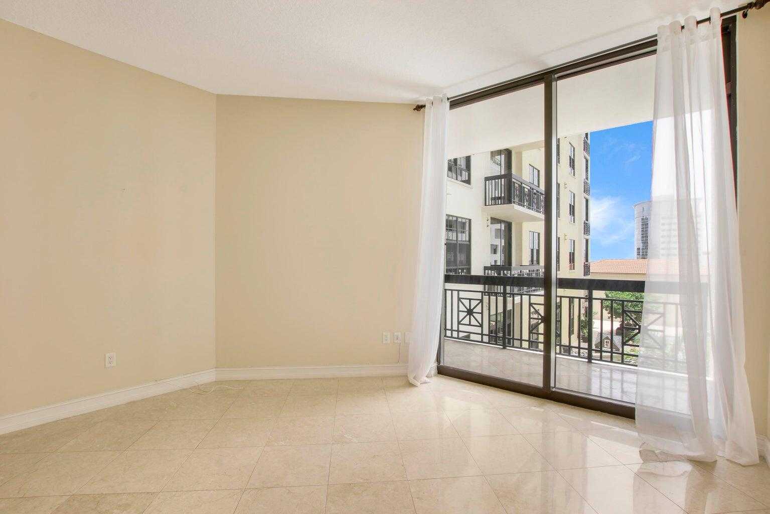 photo 3: 701 Olive Avenue Unit 626, West Palm Beach FL 33401