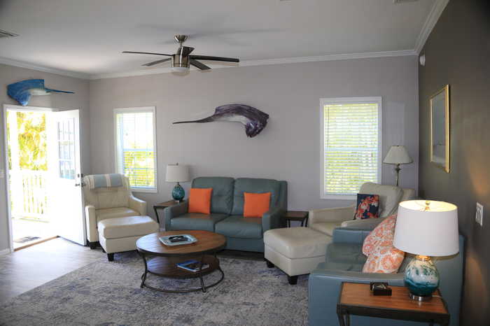 photo 2: 7146 Bluebird Circle, Hobe Sound FL 33455