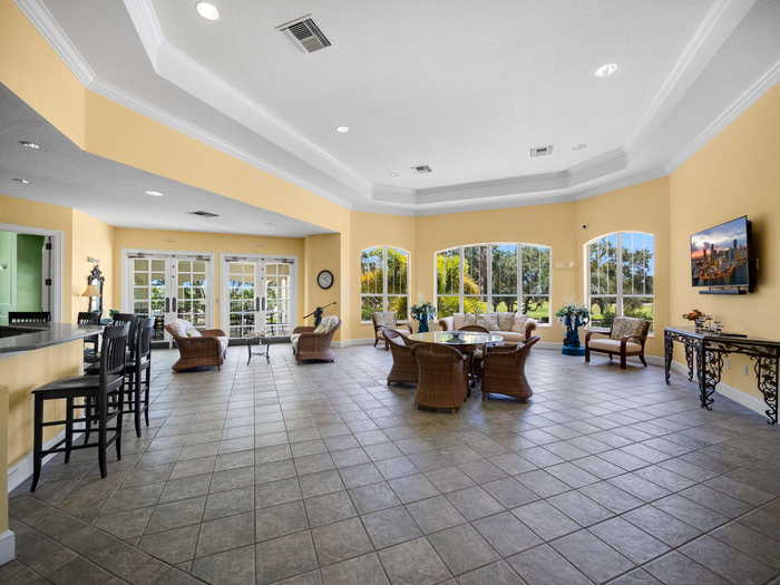 photo 2: 5015 Fairways Circle Unit 205, Vero Beach FL 32967