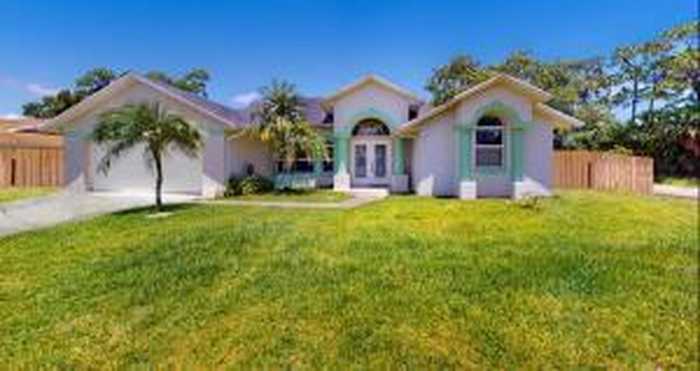 photo 1: 7302 Santa Rosa Parkway, Fort Pierce FL 34951