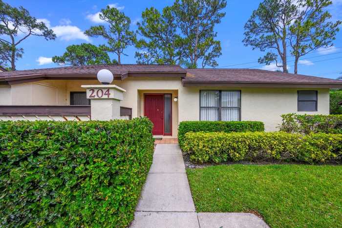 photo 1: 204 Star Clusters Court, Royal Palm Beach FL 33411