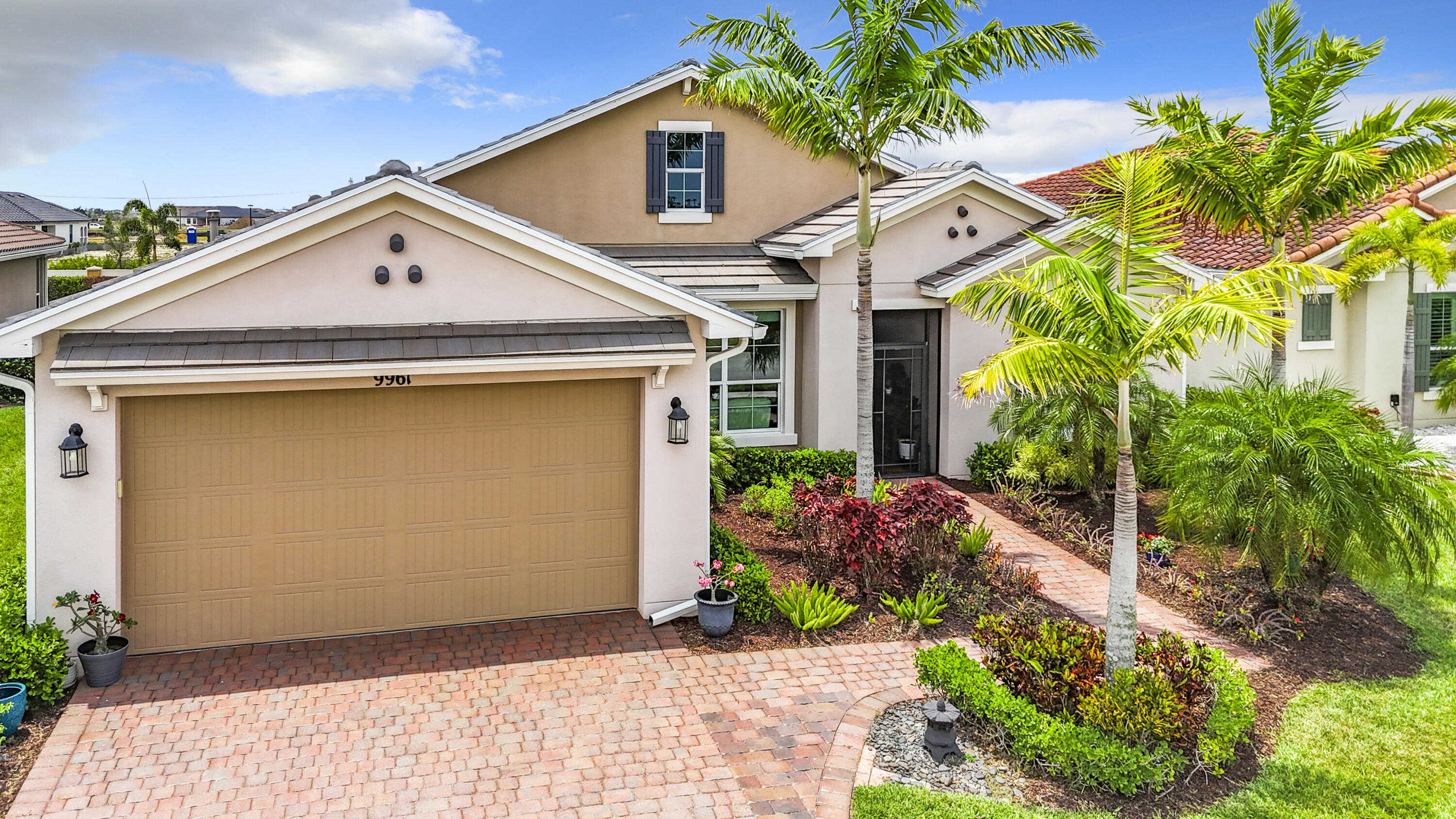 photo 3: 9961 Coral Tree Circle, Port Saint Lucie FL 34987