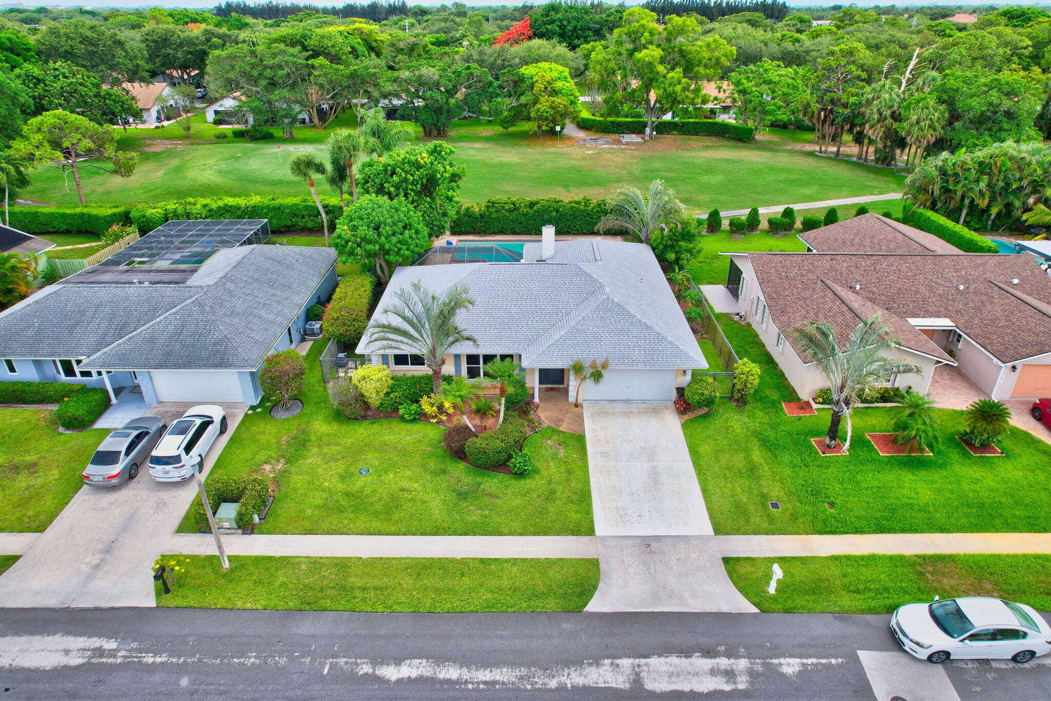 photo 3: 3384 Lakeview Drive, Delray Beach FL 33445