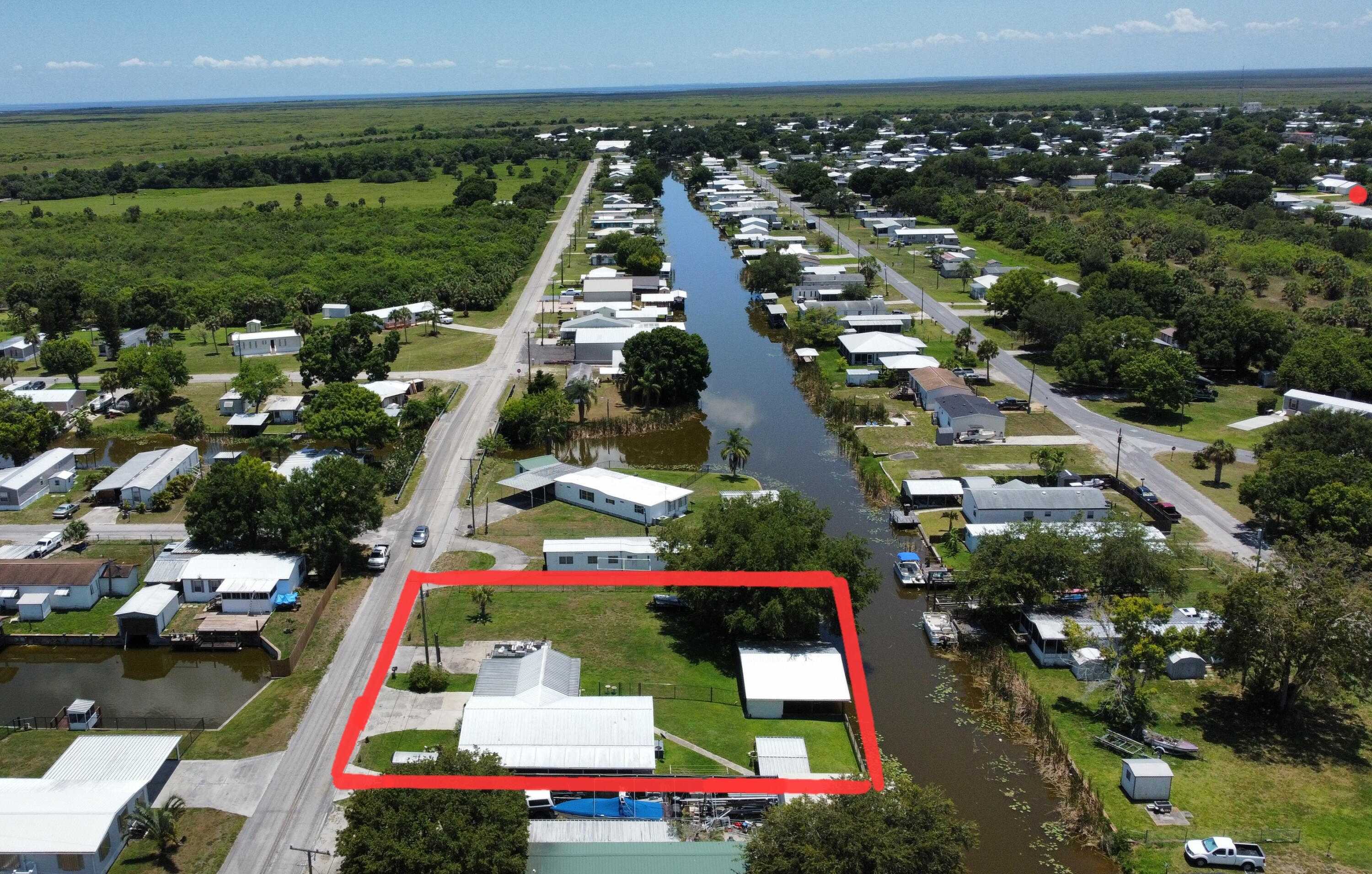 photo 2: 1132 Hunter Road, Okeechobee FL 34974