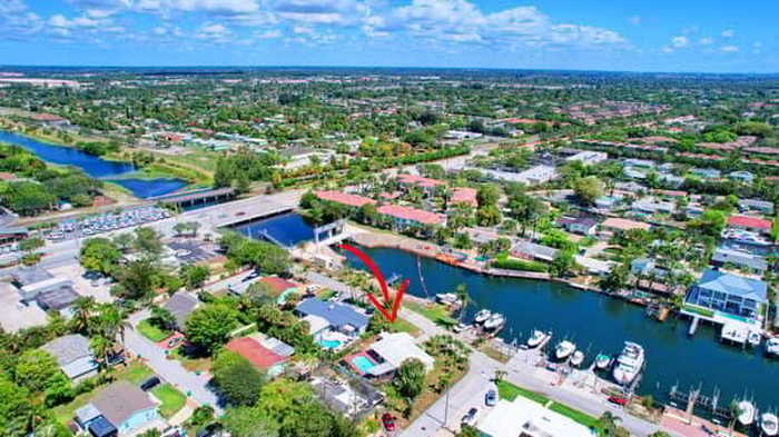 photo 2: 640 North Road, Boynton Beach FL 33435