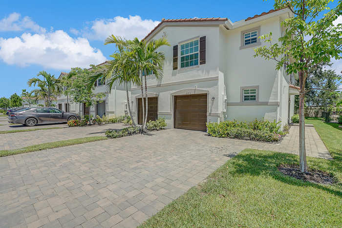 photo 1: 6765 Broadwater Lane, Lake Worth FL 33467