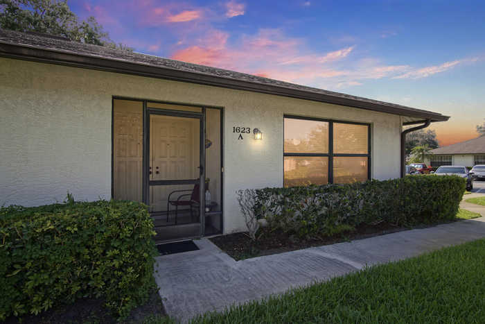 photo 1: 1623 Laurel Leaf Lane Unit A, Fort Pierce FL 34950