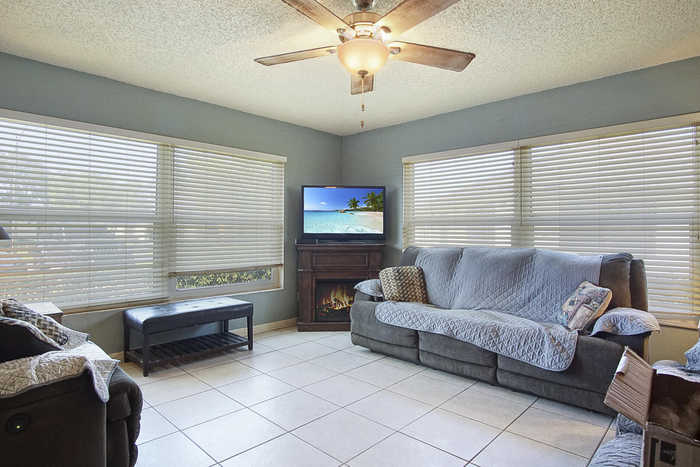 photo 2: 1623 Laurel Leaf Lane Unit A, Fort Pierce FL 34950