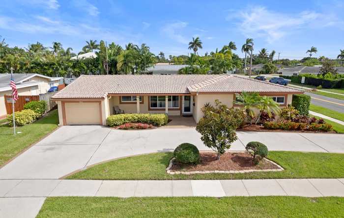 photo 1: 1098 Camino Real, Boca Raton FL 33486