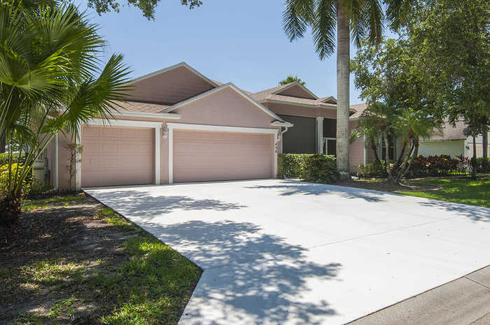 photo 2: 430 25 Avenue, Vero Beach FL 32962