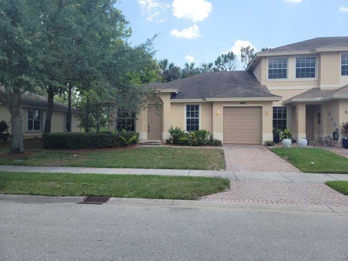 photo 1: 9961 Villa Circle, Vero Beach FL 32966