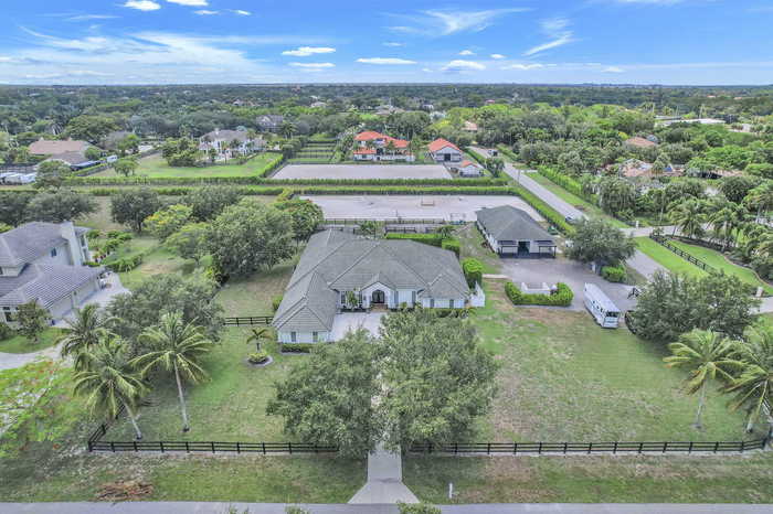 photo 2: 14628 Draft Horse Lane, Wellington FL 33414