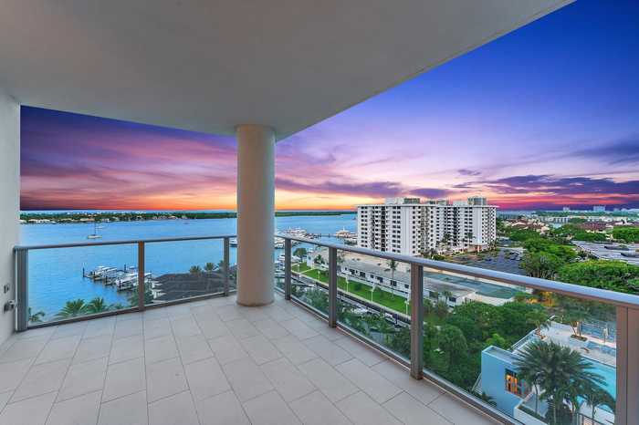 photo 1: 2 Water Club Way Unit 1003, North Palm Beach FL 33408