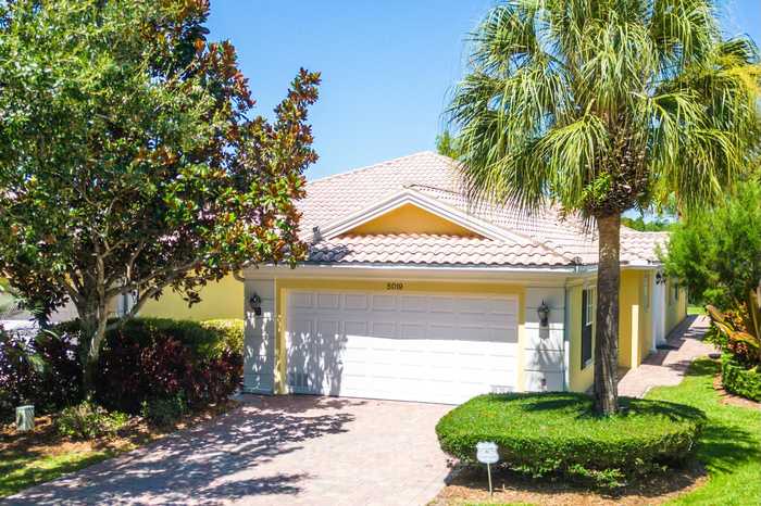 photo 1: 5019 Magnolia Bay Circle, Palm Beach Gardens FL 33418