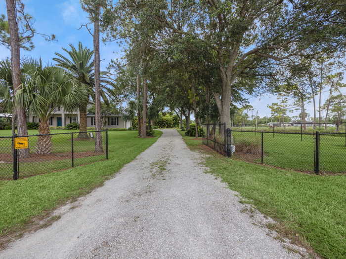 photo 2: 14232 88th Place, The Acreage FL 33470