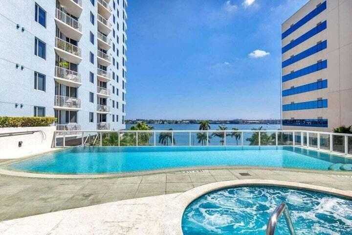 photo 1: 1551 Flagler Drive Unit Uph 10, West Palm Beach FL 33401