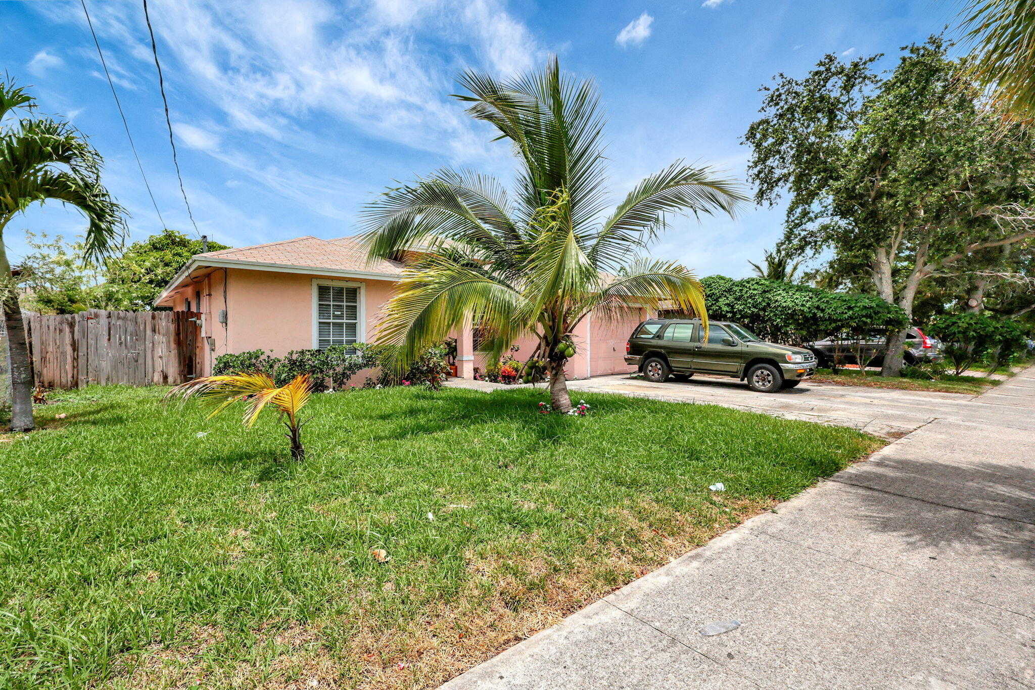 photo 3: 2609 S Avenue, Riviera Beach FL 33404