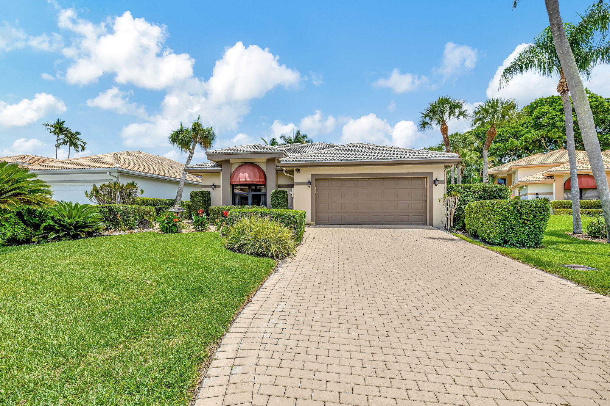 photo 1: 10152 Spyglass Way, Boca Raton FL 33498