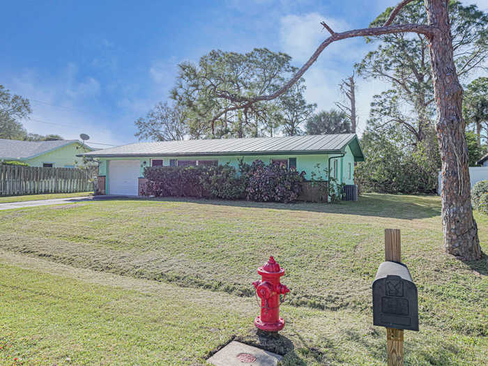 photo 2: 638 Braddock Street, Sebastian FL 32958