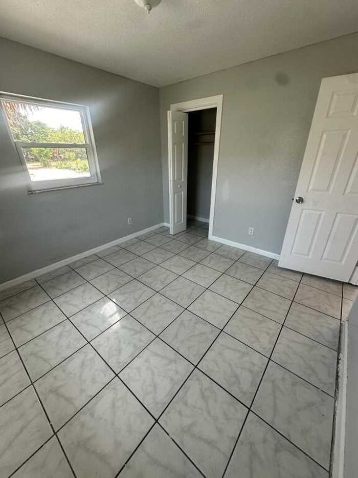 photo 6: 1207 Avenue K, Fort Pierce FL 34950