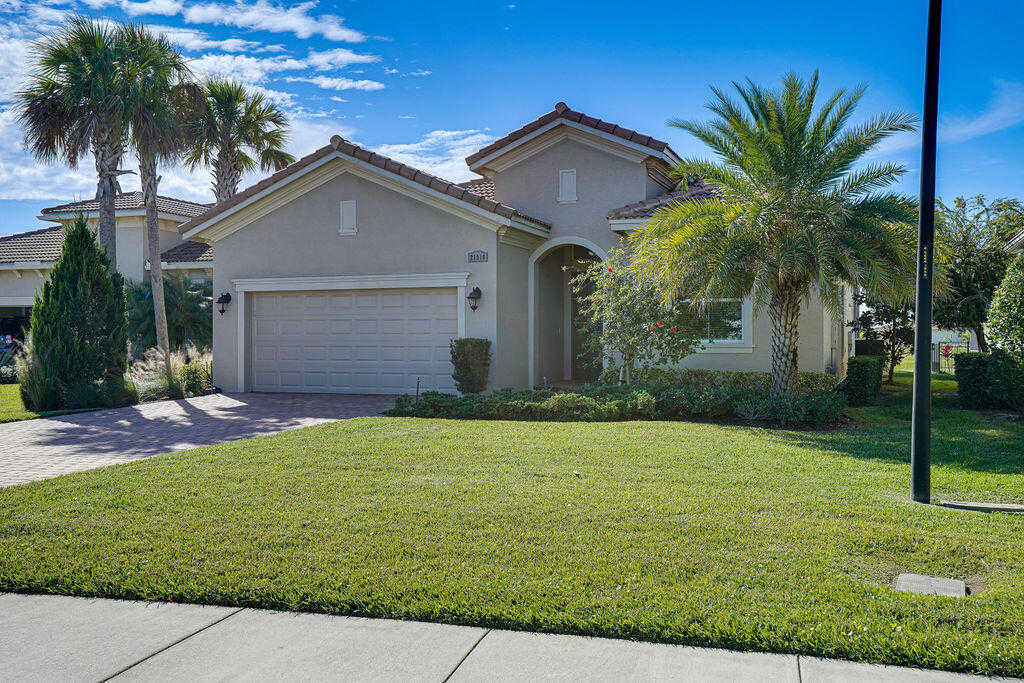 photo 3: 21918 Tivolo Way, Port Saint Lucie FL 34986