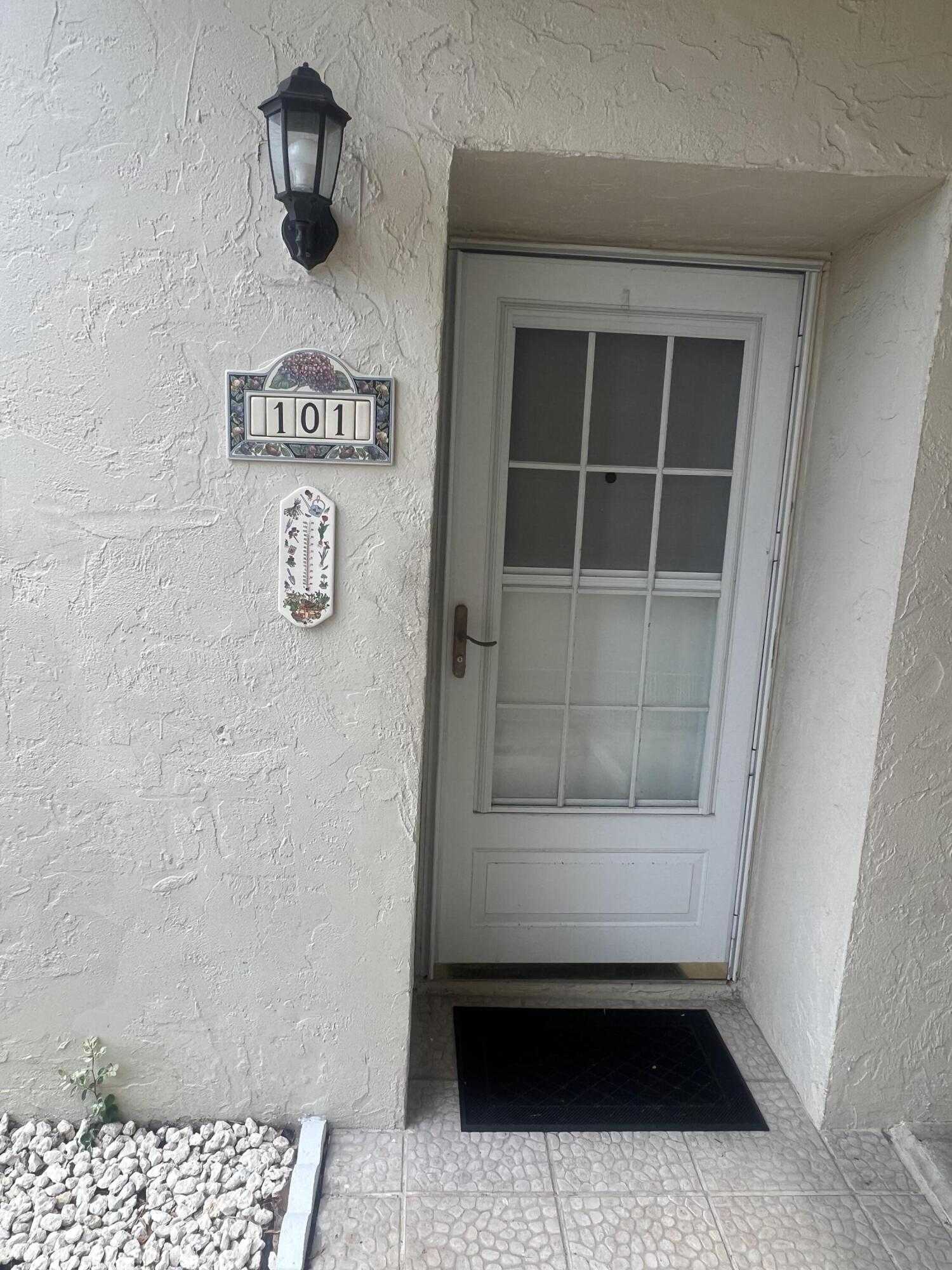 photo 3: 2541 Boundbrook Boulevard Unit 101, Palm Springs FL 33406