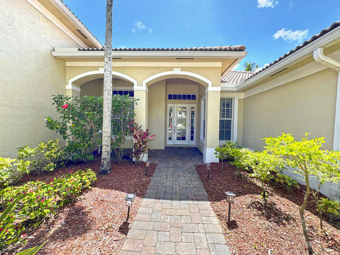 photo 2: 1150 Buckhead Drive, Vero Beach FL 32968