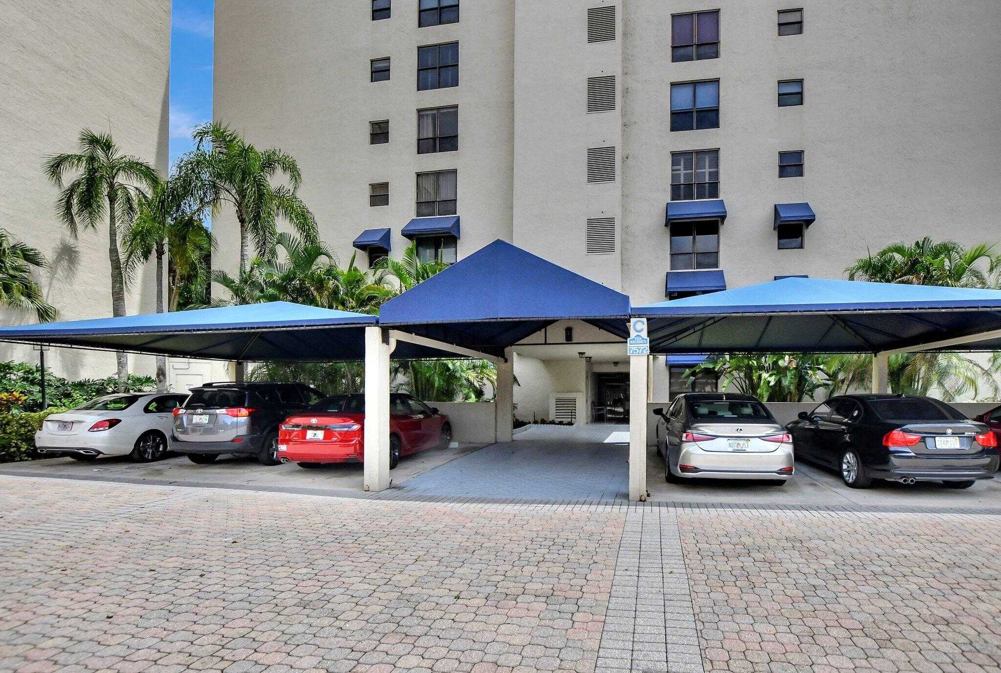 photo 1: 7572 Regency Lake Drive Unit 501, Boca Raton FL 33433