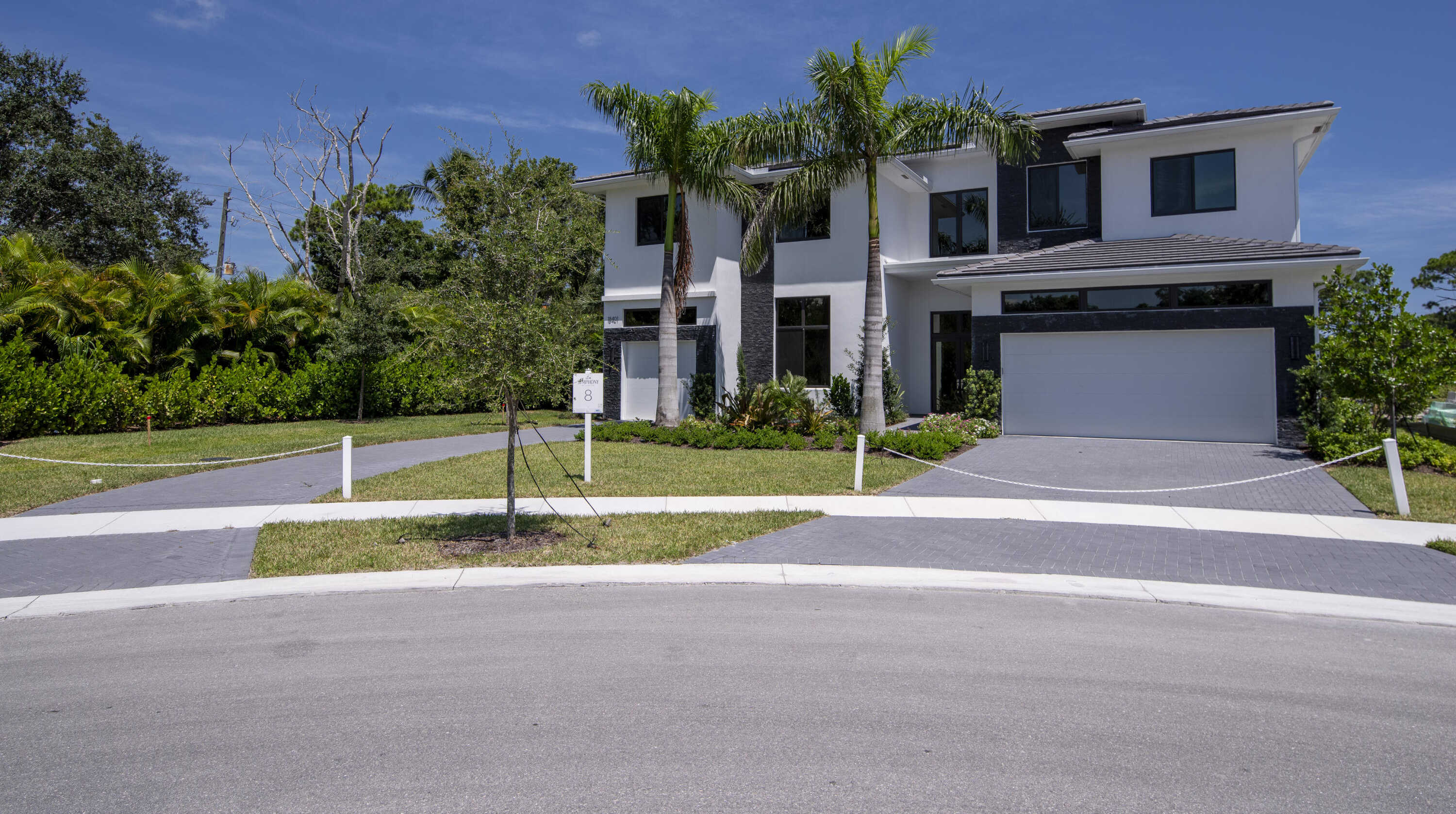 photo 3: 18401 Symphony Court, Jupiter FL 33458