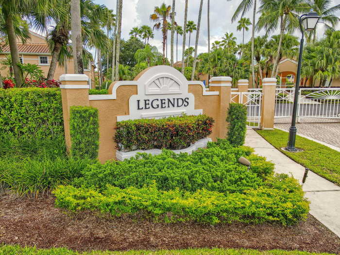 photo 30: 241 Legendary Circle, Palm Beach Gardens FL 33418