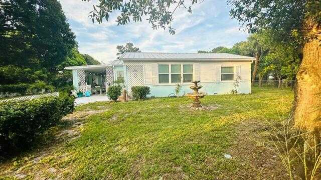 photo 2: 1212 Raymond Avenue, Fort Pierce FL 34950