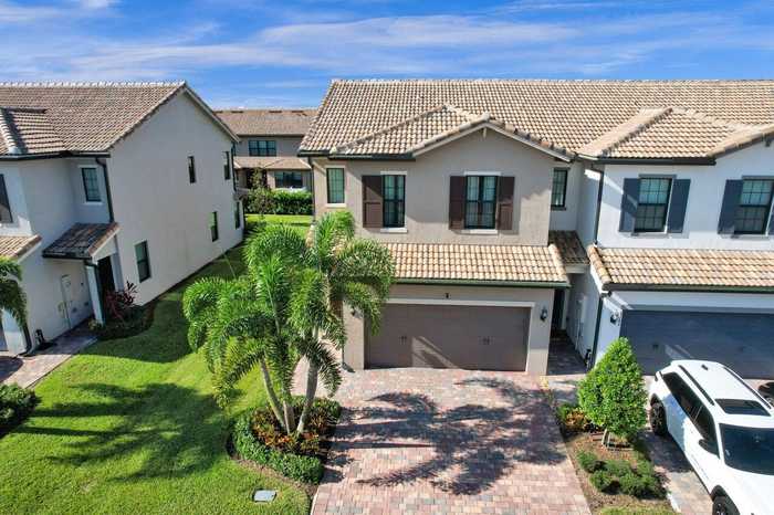 photo 2: 8240 Tailshot Court, Lake Worth FL 33467