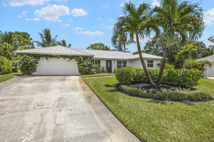 photo 2: 19 Bunker Place, Tequesta FL 33469