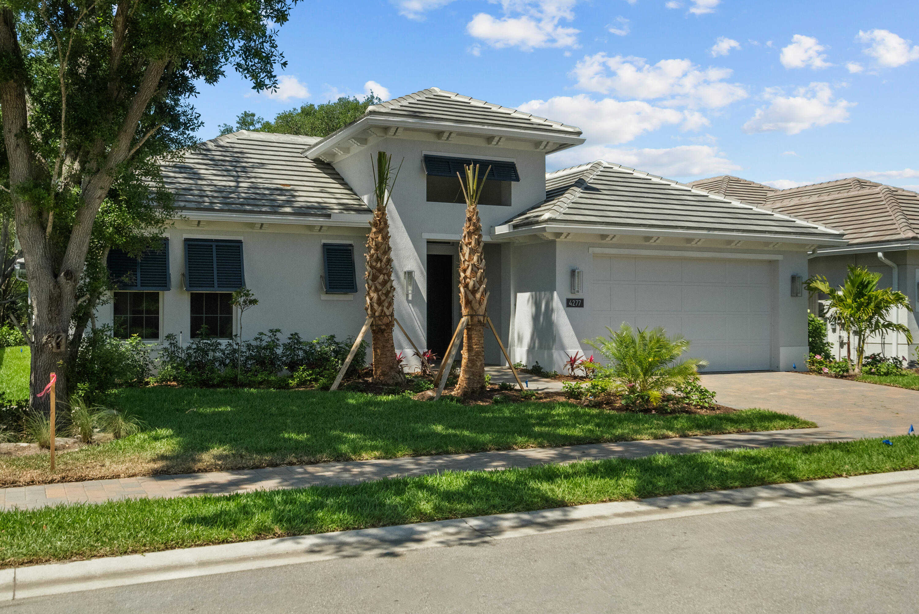 photo 3: 4277 Montagu Avenue, Vero Beach FL 32967