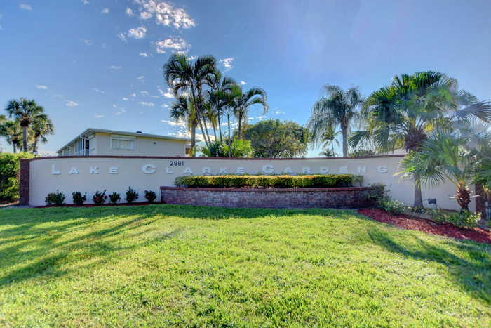 photo 1: 2991 Garden Drive Unit 207, Lake Worth FL 33461