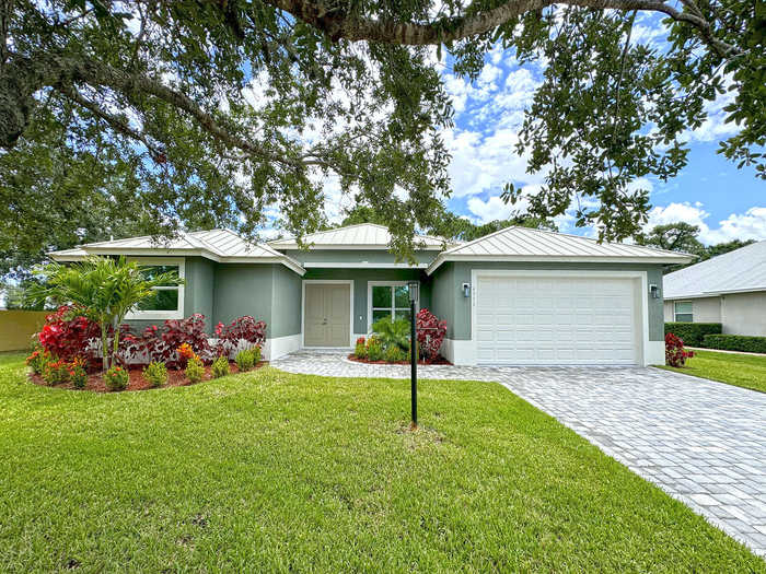 photo 2: 4350 Amelia Plantation Court, Vero Beach FL 32967