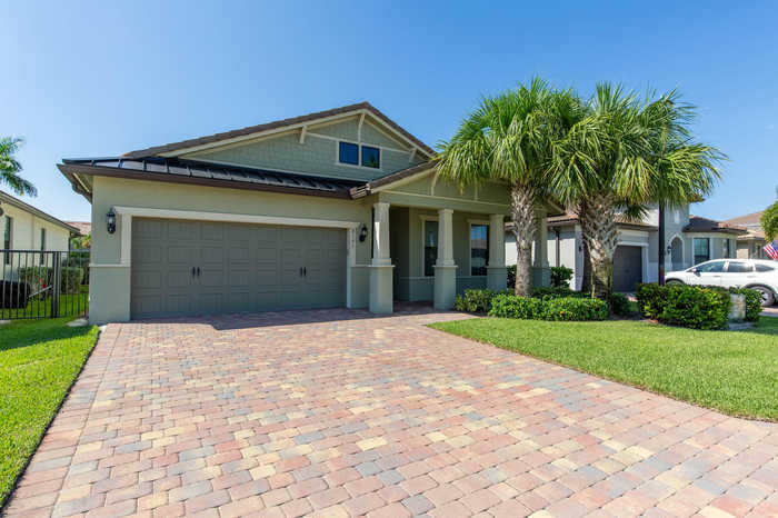 photo 2: 8161 Hanoverian Drive, Lake Worth FL 33467