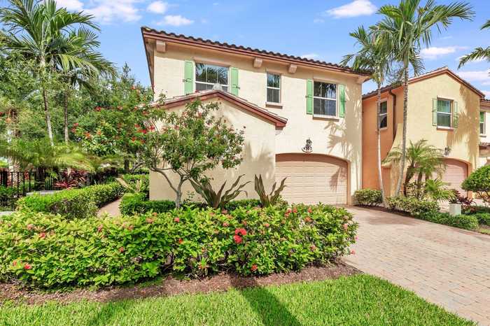 photo 1: 4503 Mediterranean Circle, Palm Beach Gardens FL 33418