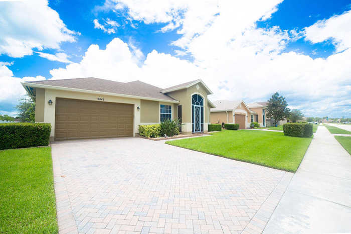 photo 2: 9842 Verona Circle, Vero Beach FL 32966