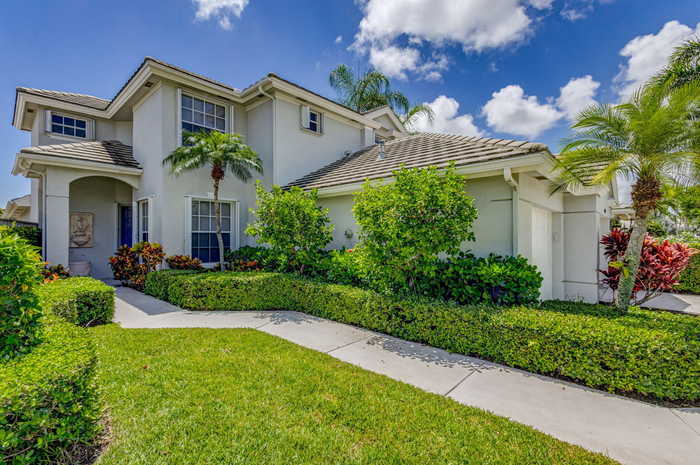 photo 1: 633 Masters Way, Palm Beach Gardens FL 33418