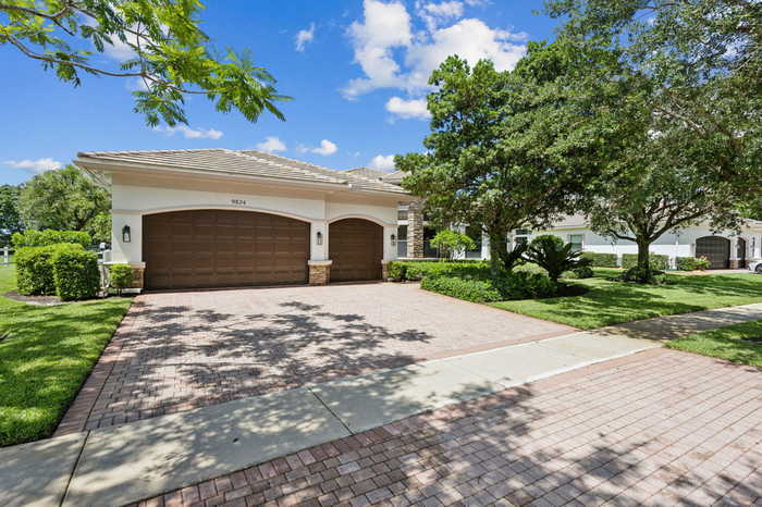 photo 2: 9824 Equus Circle, Boynton Beach FL 33472