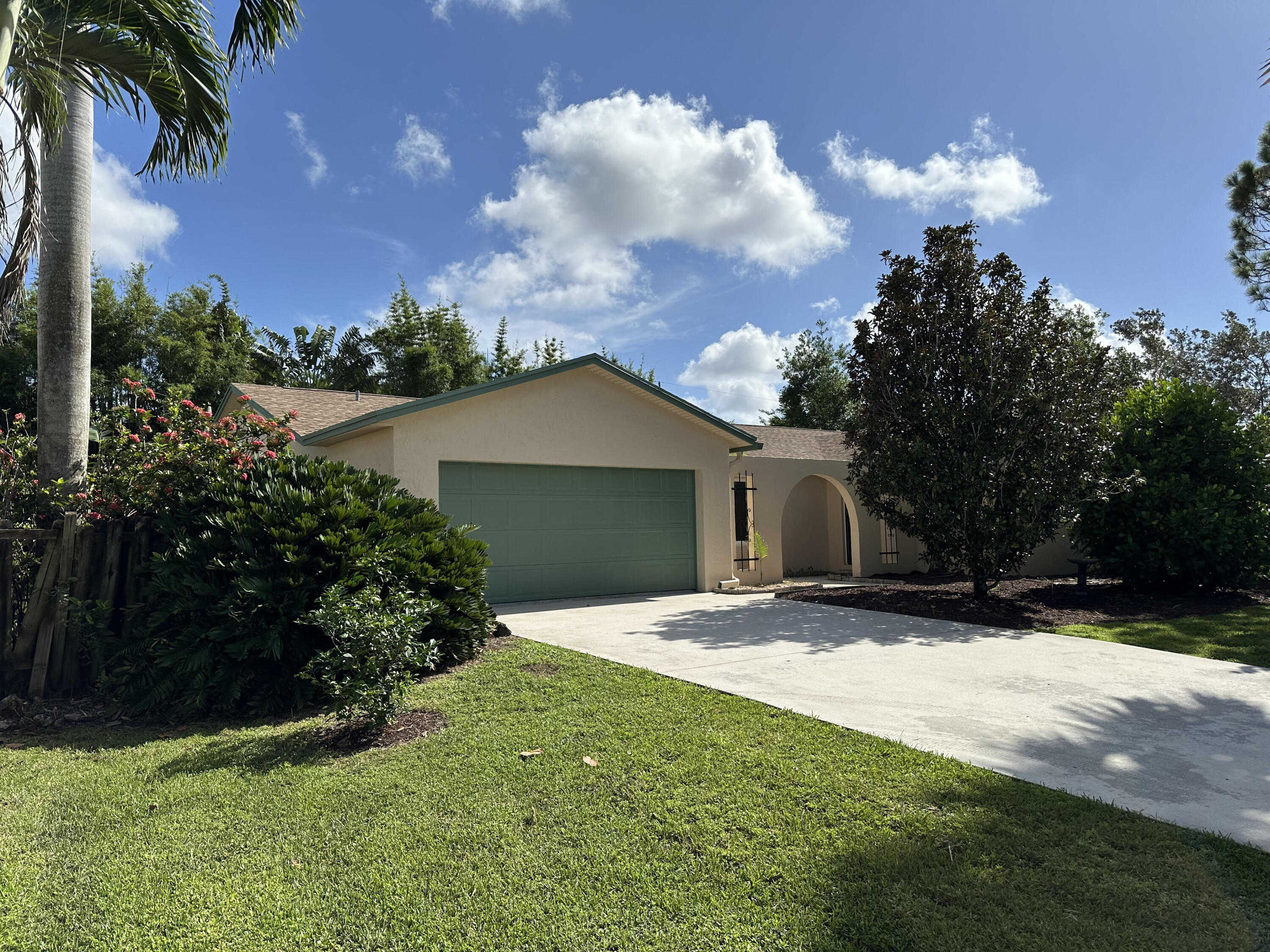 photo 1: 44 Cypress Road, Lake Worth FL 33467