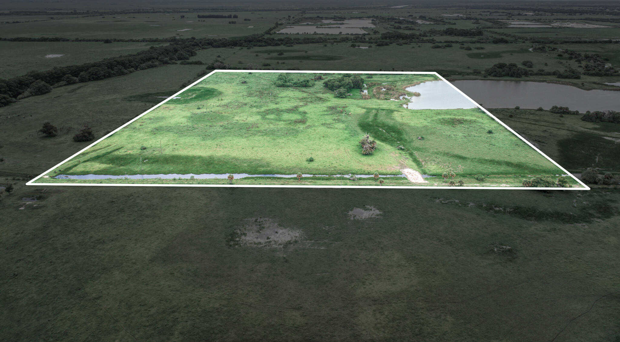 photo 1: Tbd 40 Avenue, Okeechobee FL 34972