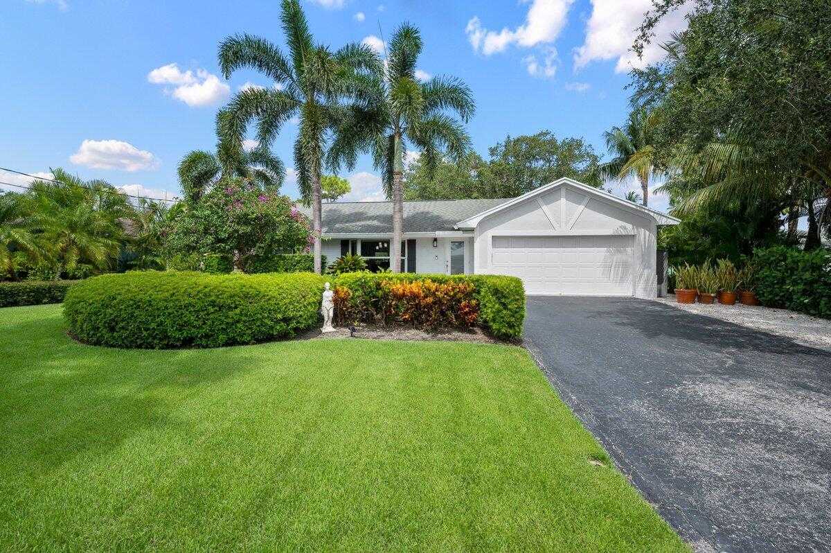 photo 2: 14181 Leeward Way, Palm Beach Gardens FL 33410